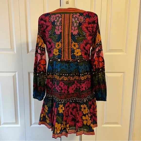 🌺 Farm Rio Floral V-Neck Tiered Dress – NWT Size Large NWT Anthropologie - Picture 3 of 7